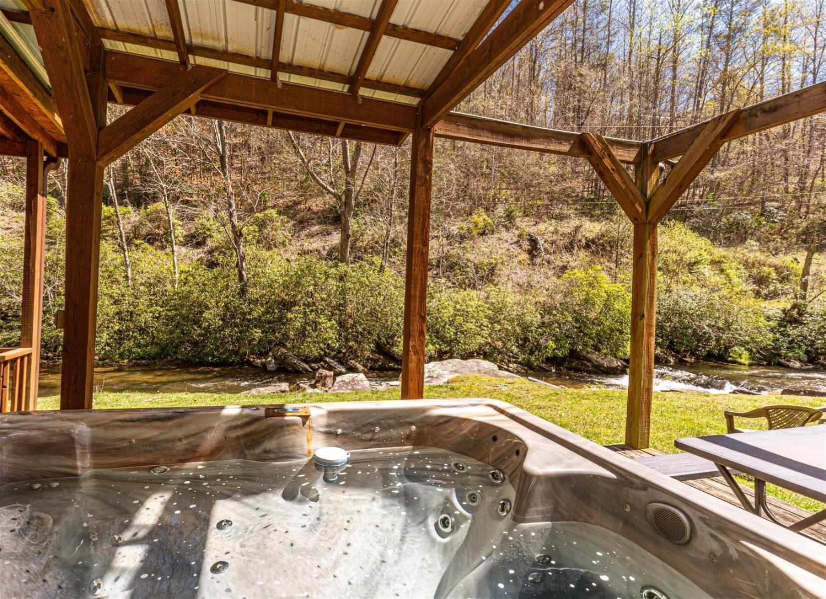 Waterfall Hideaway Брайсон-Сіті Екстер'єр фото