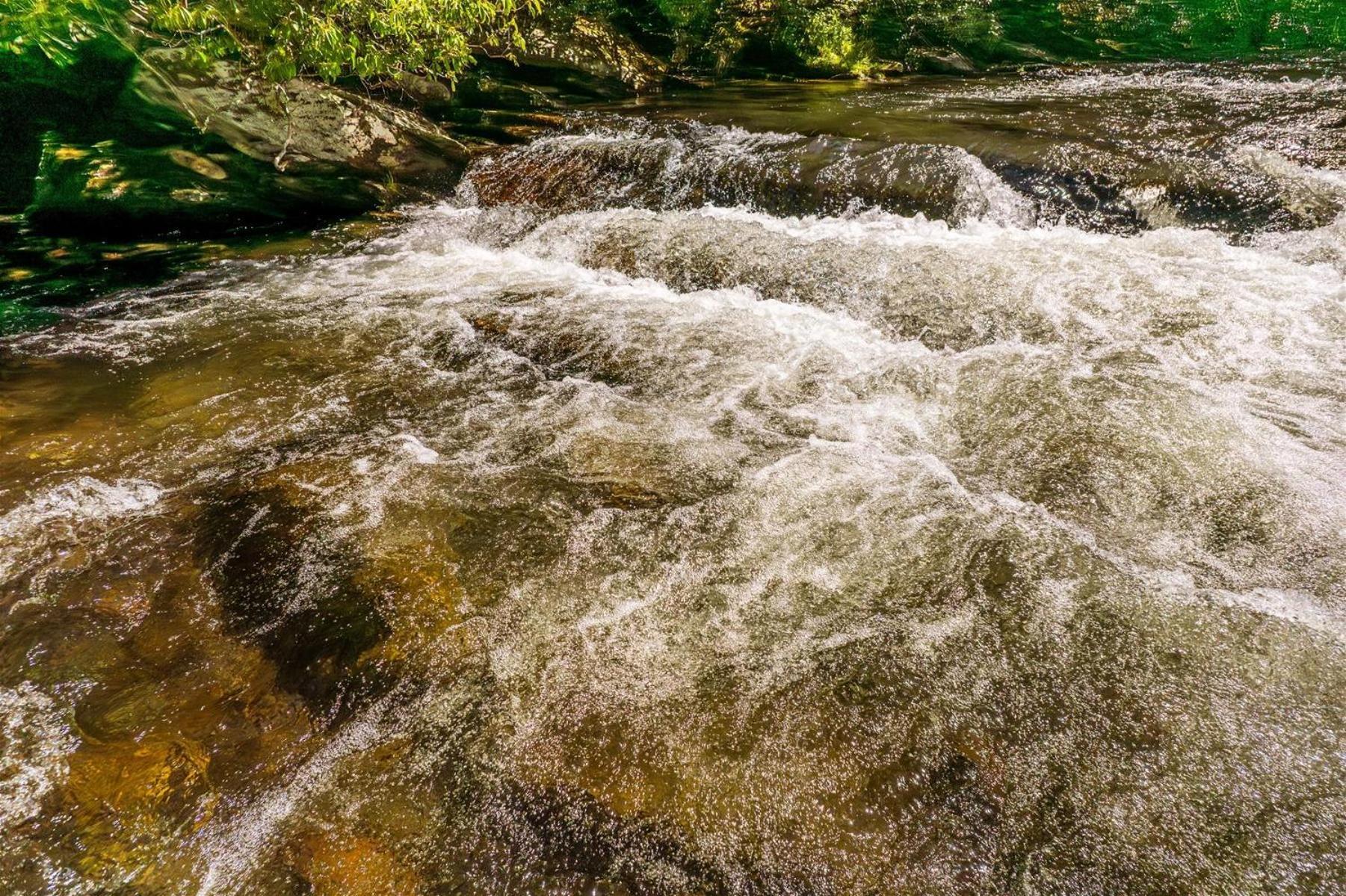 Waterfall Hideaway Брайсон-Сіті Екстер'єр фото